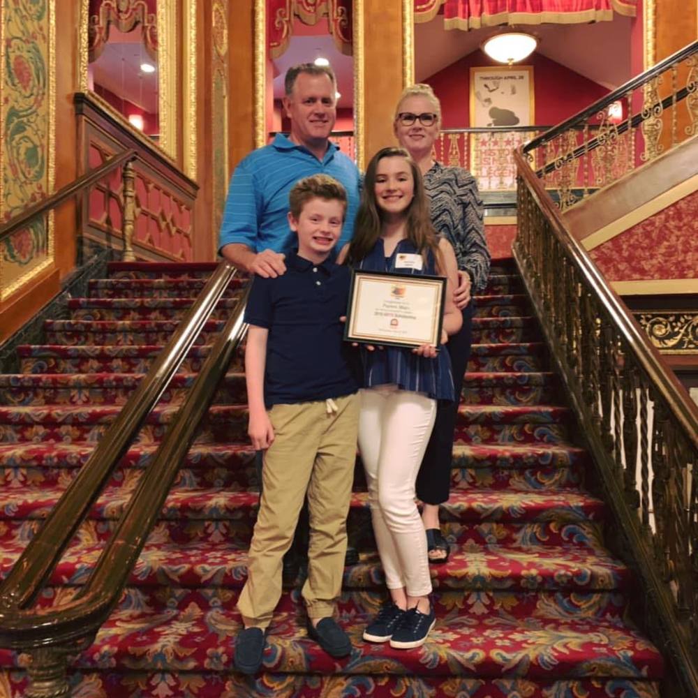 Meet your Posher, Monica